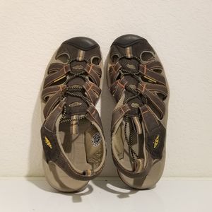 Keen Mens Kanyon Waterproof Fisherman Sandals Sz 9 Gray Hiking Toggle 1126-BOBD